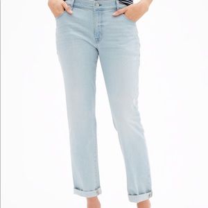 GAP GIRLFRIEND JEANS